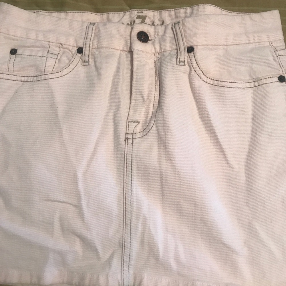 Women’s 7 for all mankind skirt